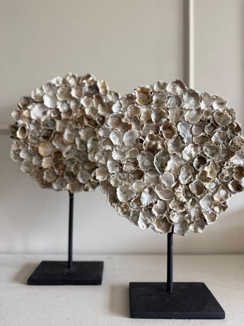 Oester Ornament