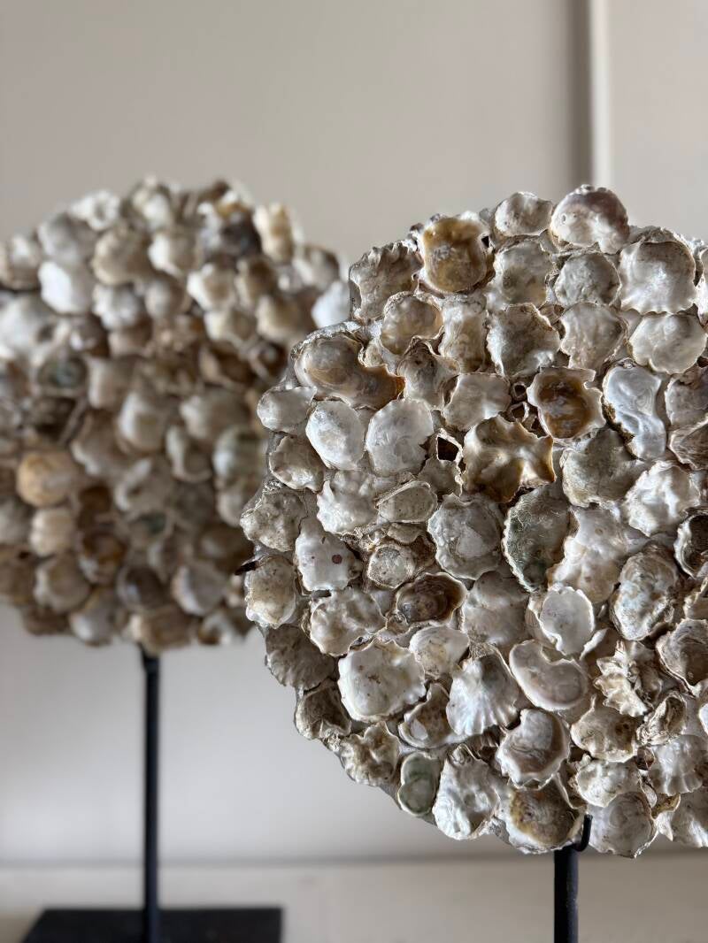 Oester Ornament